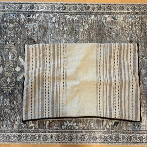 Crate & Barrel heavy linen pillow cover 22 x 15